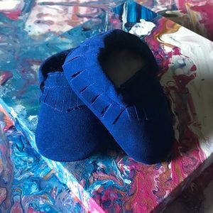 6-12 month Monkey Feet USA blue suede moccasins
